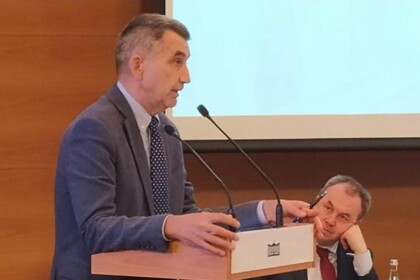 Рустэм Максудов принял участие в Парламентских слушаниях по вопросам восстановительной и семейной медиации
