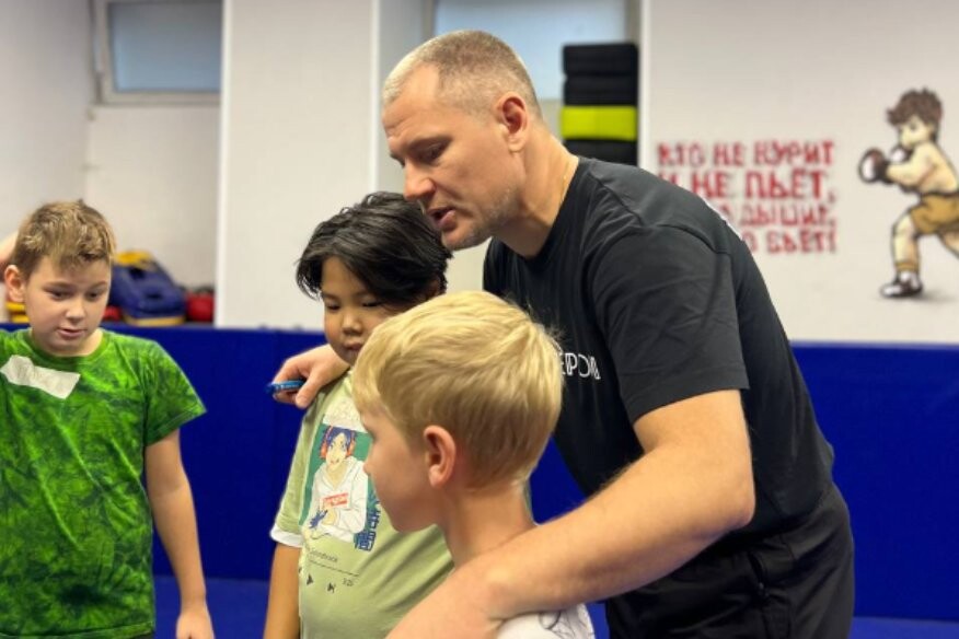 Обучение подростков - клиентов клуба "Объект герои"